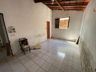 Casa à venda com 3 quartos