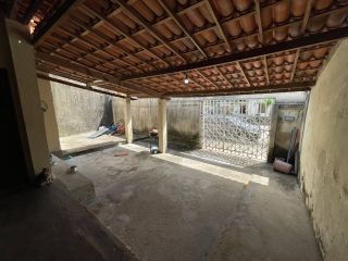 Casa à venda com 3 quartos