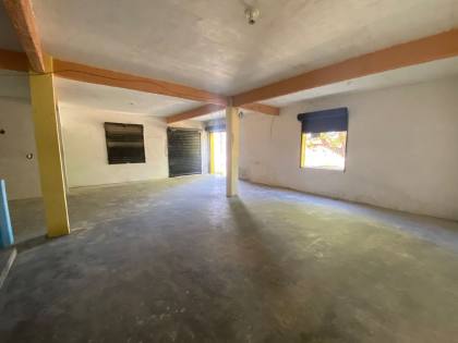 PONTO COMERCIAL DE ESQUINA - JAÇANAÚ R$1.500