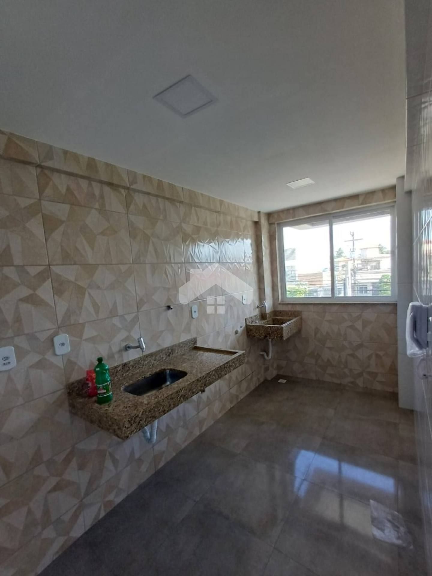 Edifício Comercial Para Alugar com 16 Salas no bairro Salgado Filho em Aracaju - Empresarial Verdes Mares