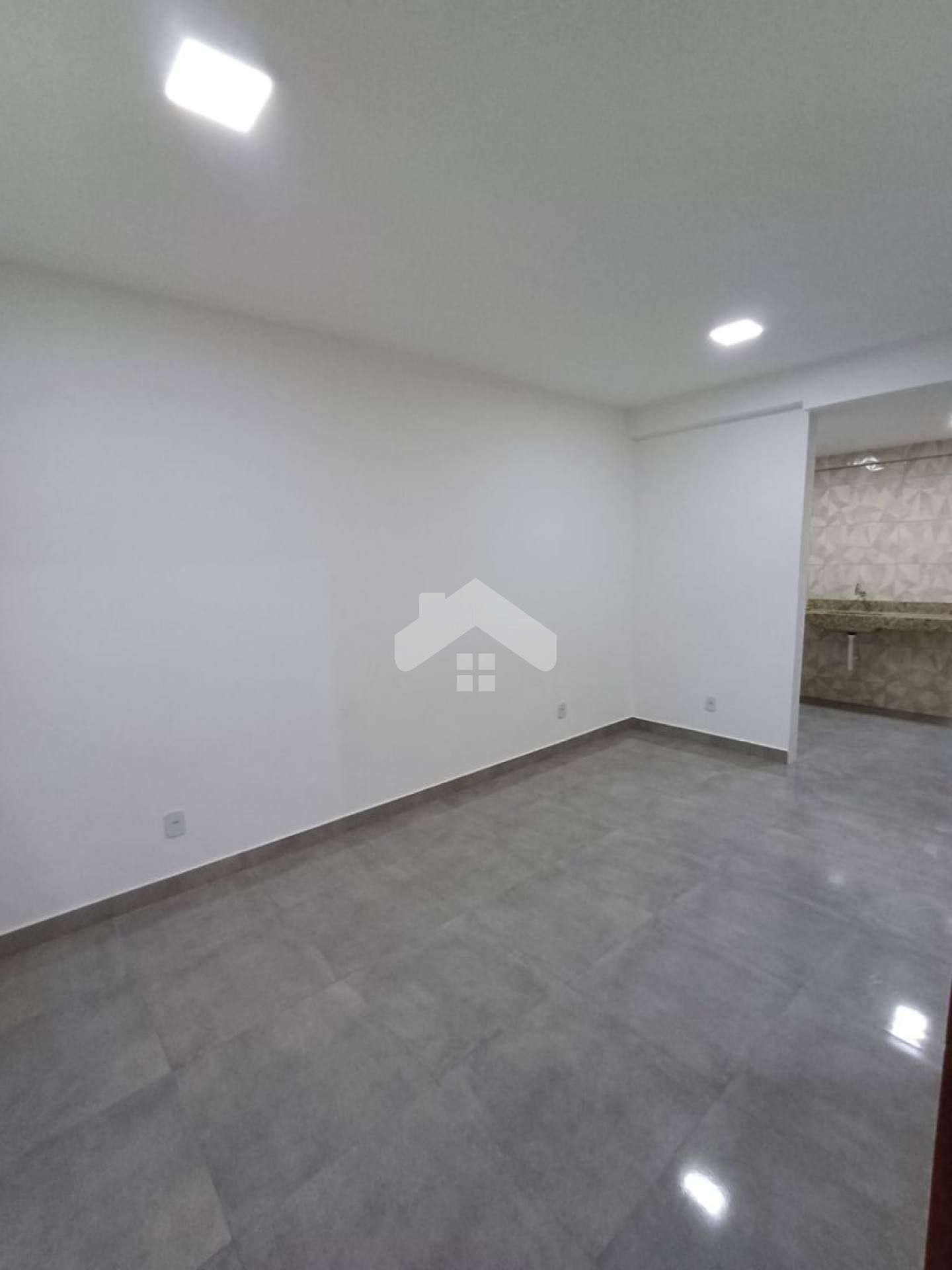 Edifício Comercial Para Alugar com 16 Salas no bairro Salgado Filho em Aracaju - Empresarial Verdes Mares