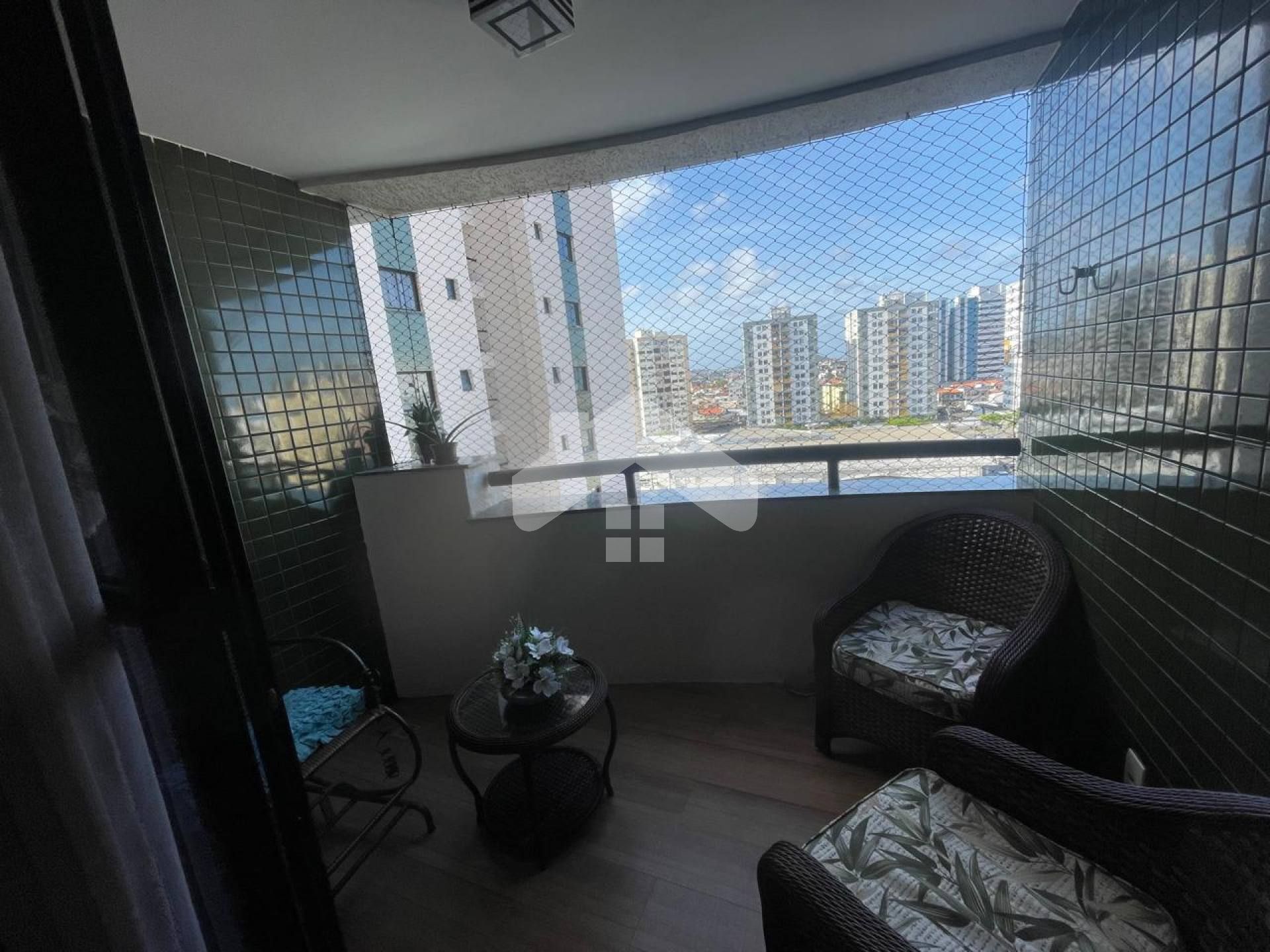 Apartamento para vender com 3 quartos 1 suíte no bairro Luzia em Aracaju