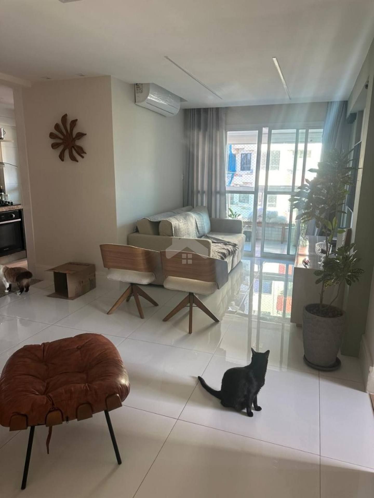 Apartamento Para Vender com 3 quartos 2 suítes no Condomínio El Viso no bairro Atalaia em Aracaju