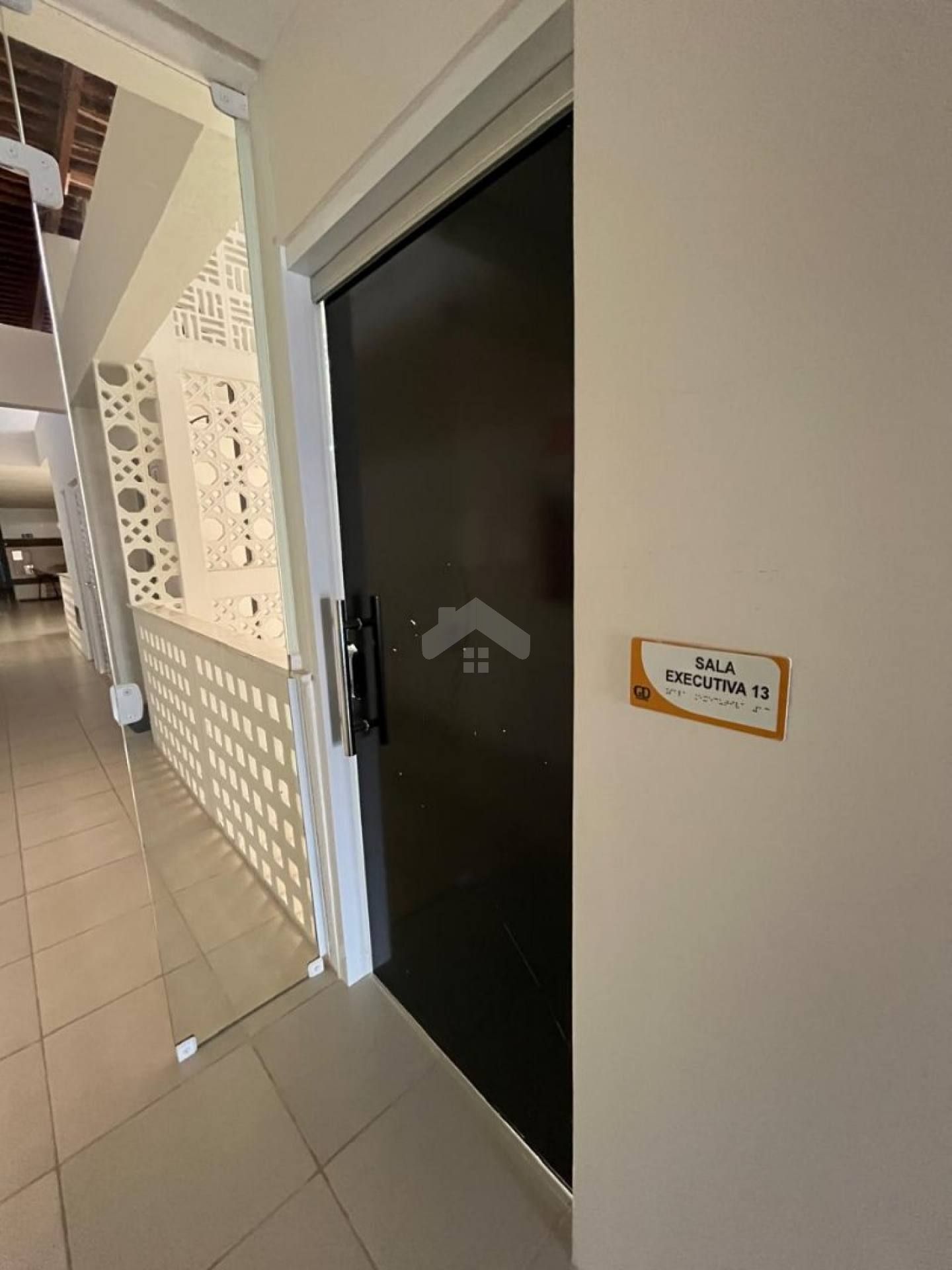 Sala comercial no G&D Coworking - São José - Executiva 13