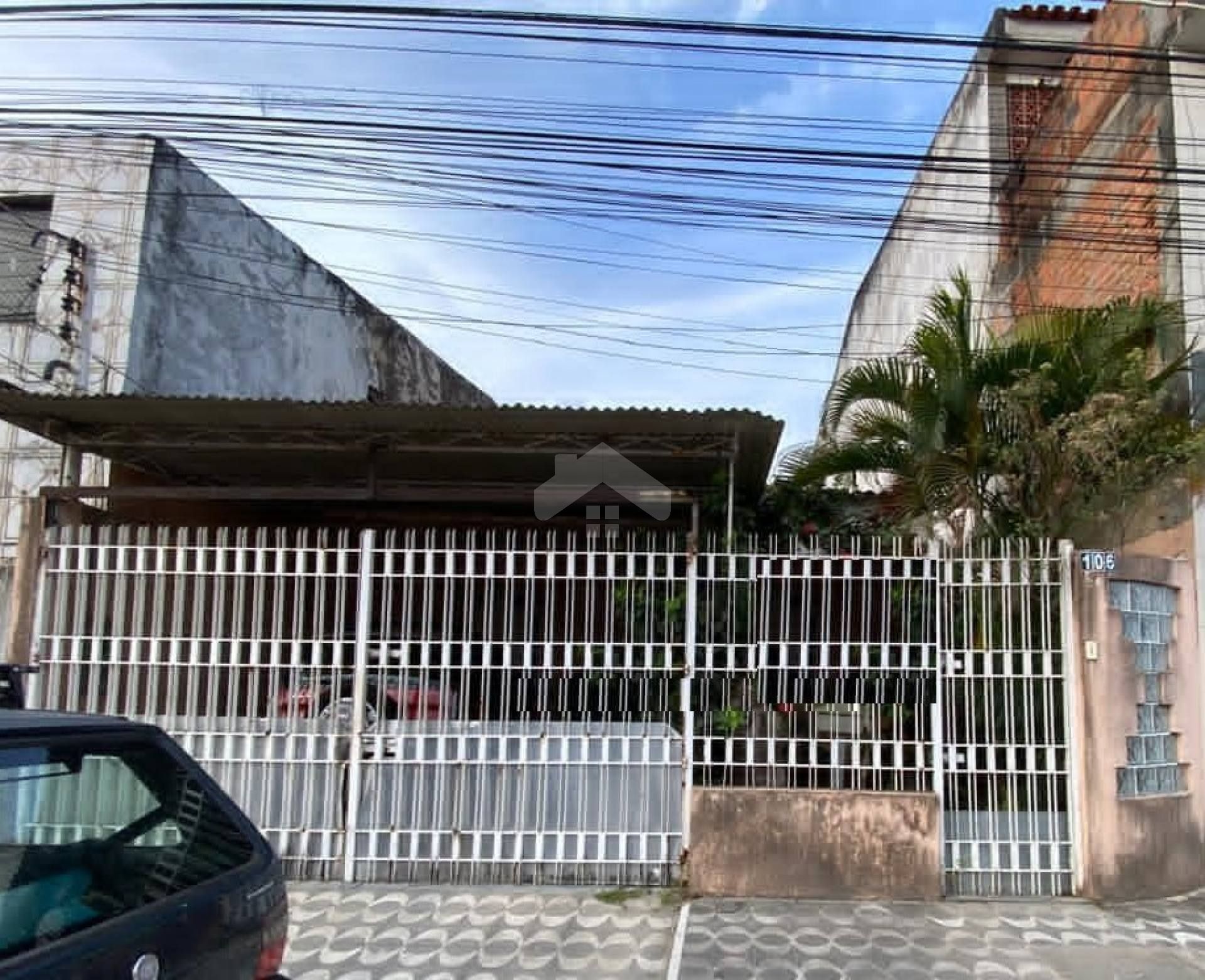 Casa Para Vender com 4 quartos 2 suítes no bairro Ponto Novo em Aracaju