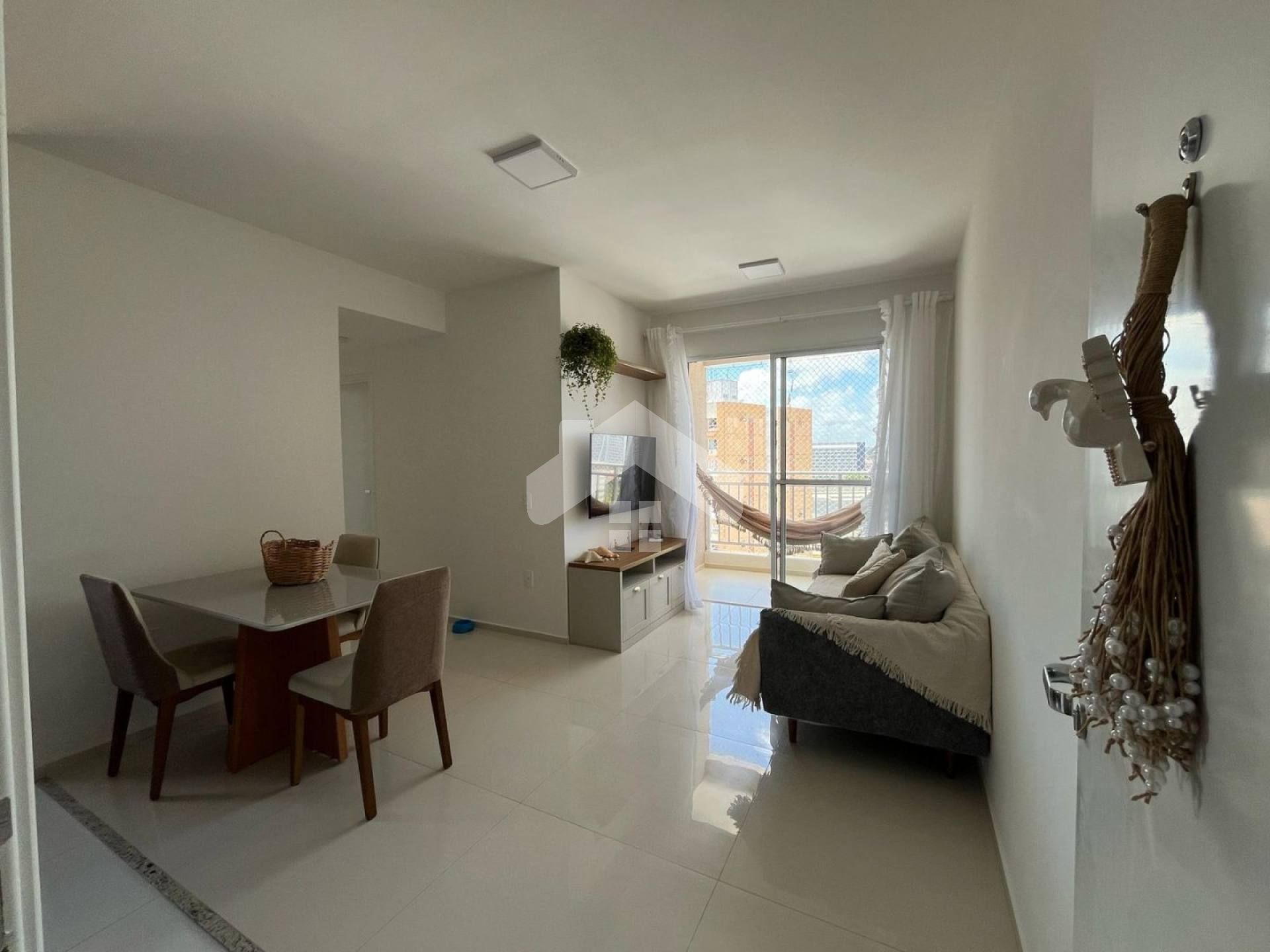 Apartamento andar alto com 2 quartos sendo um suíte no Ponto Novo | Av Rio de Janeiro