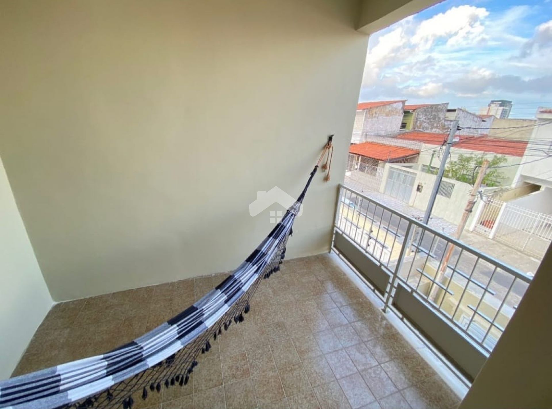 Casa Para Vender com 5 quartos 1 suítes no bairro São José em Aracaju