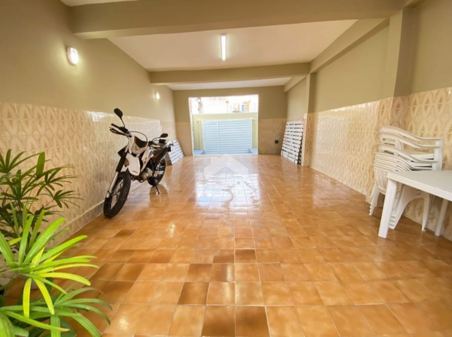 Casa Para Vender com 5 quartos 1 suítes no bairro São José em Aracaju