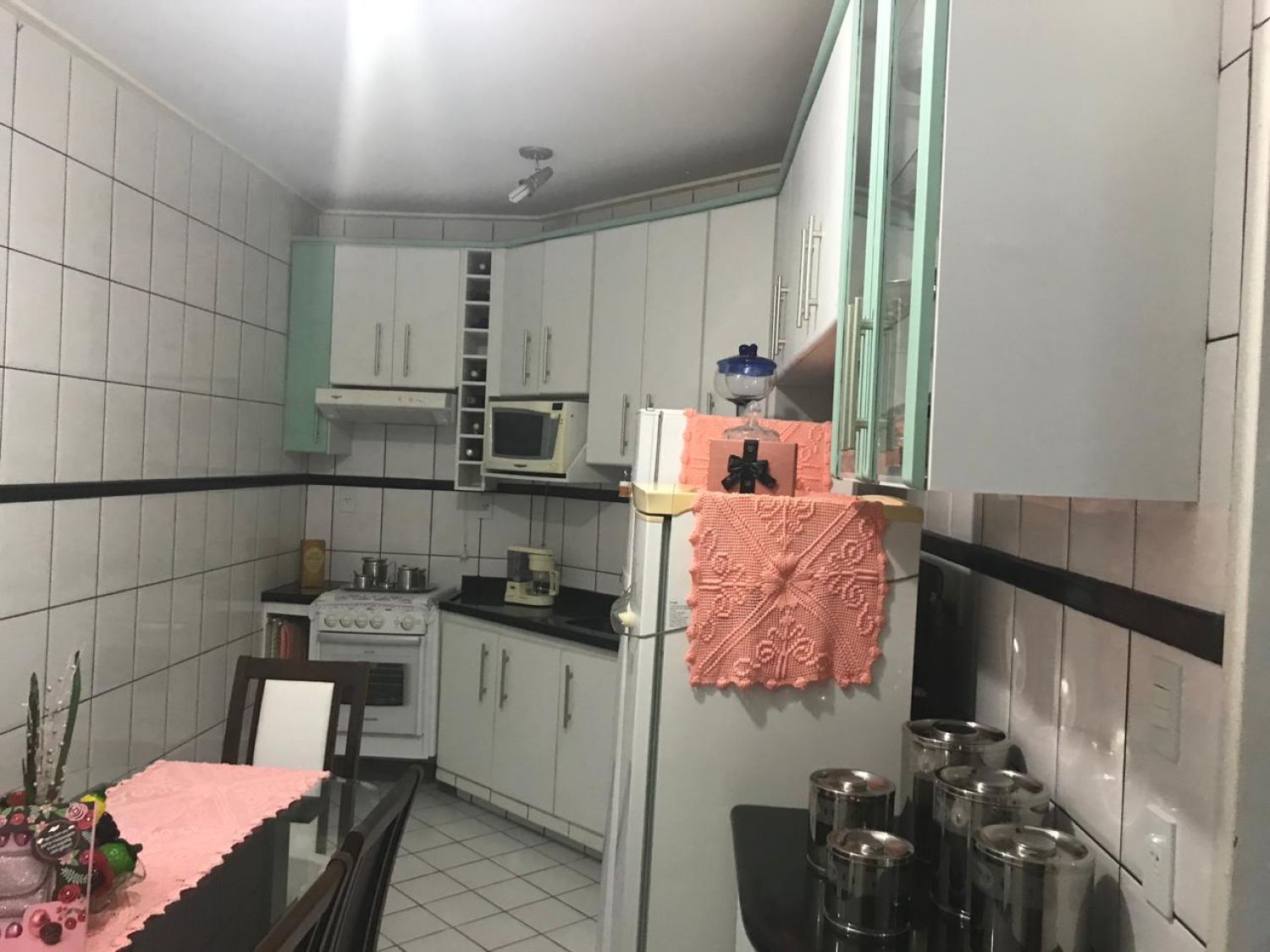 Ponto Comercial / Residencial Para Vender com 4 quartos 1 suítes no bairro Farolândia em Aracaju