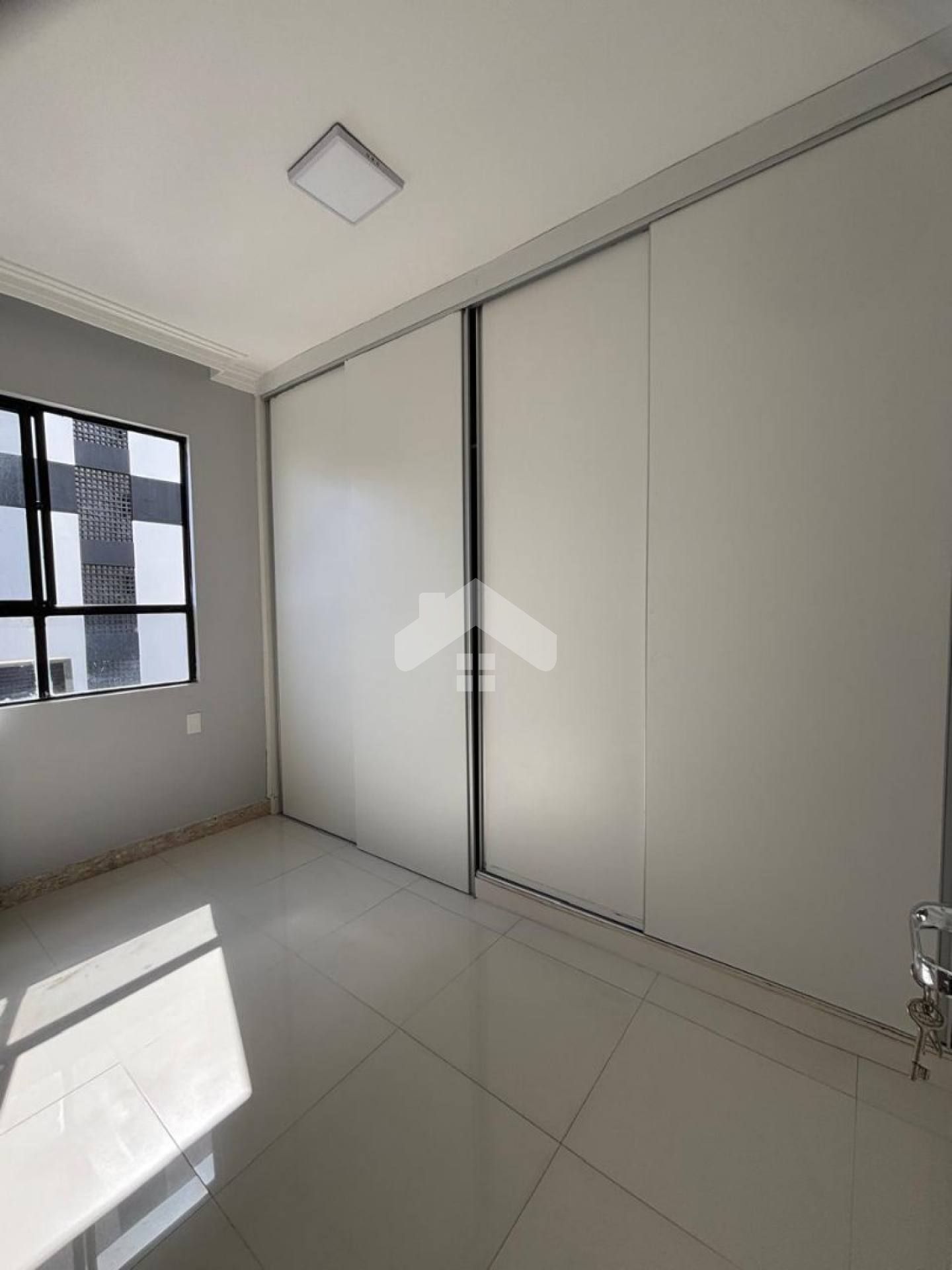 Apartamento no Aquarius, 3/4, 1 suíte, 1 vaga (Cond. Água e IPTU inclusos) - Grageru