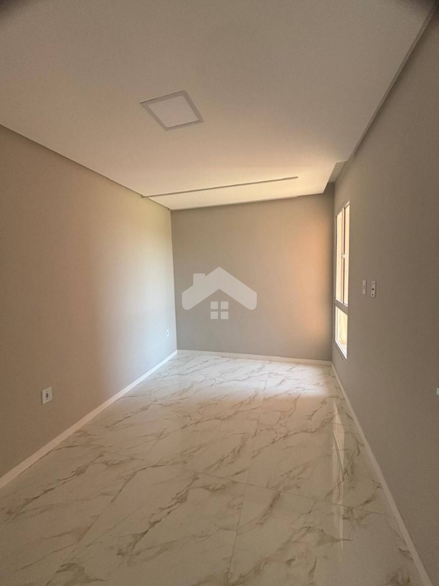 Apartamento reformado no Doce Vida Girassóis, 2/4, 1 vaga (Cond. Incluso) - São Cristóvão