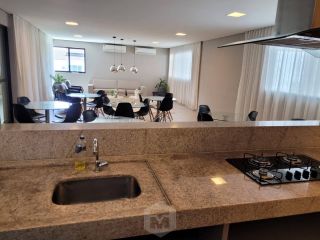 Apartamento com 3 quartos na Ponta Verde