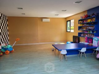 Apartamento com 3 quartos na Ponta Verde