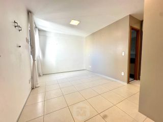 Apartamento com 3 quartos na Ponta Verde