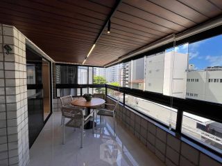 3 quartos na Ponta Verde