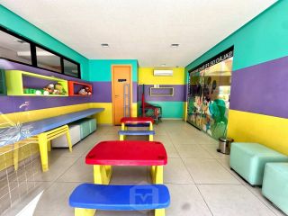 3 quartos na melhor terminação do Prédio, nascente na Jatiúca