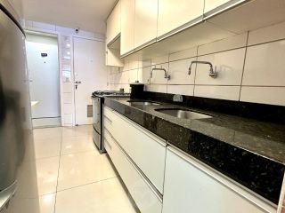 3 quartos na melhor terminação do Prédio, nascente na Jatiúca