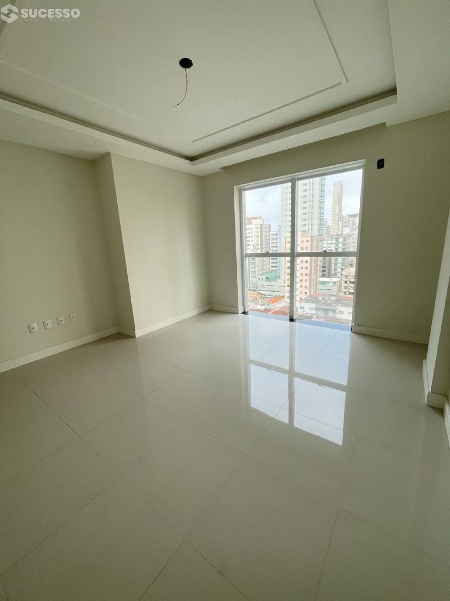 Mount Sinai Residence - Meia Praia, Itapema