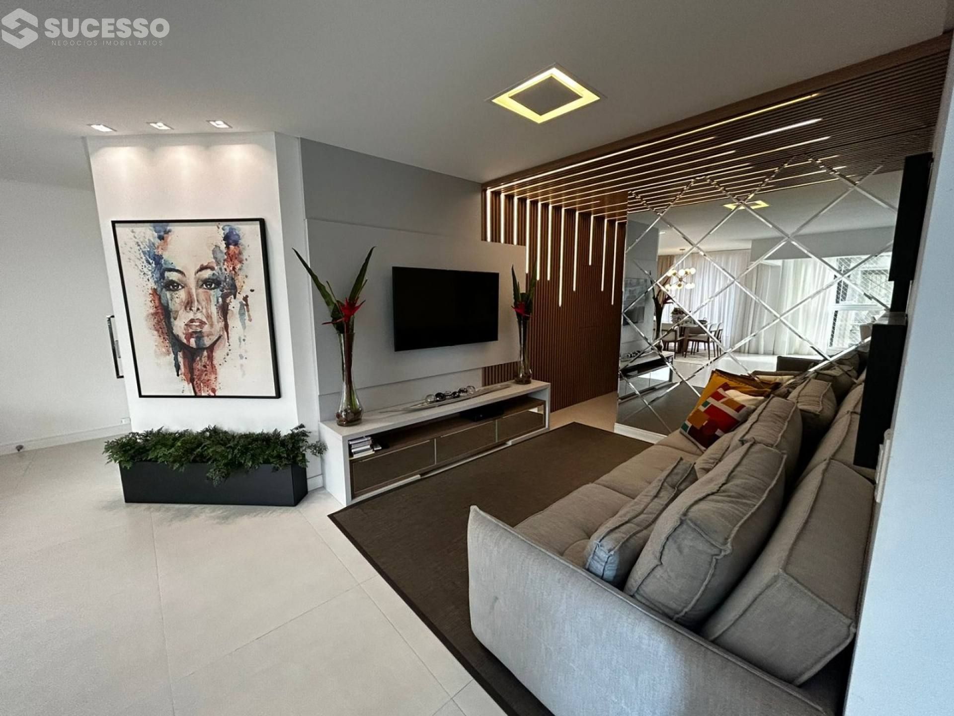 Apartamento Mobiliado Quadra Mar em Itapema/SC