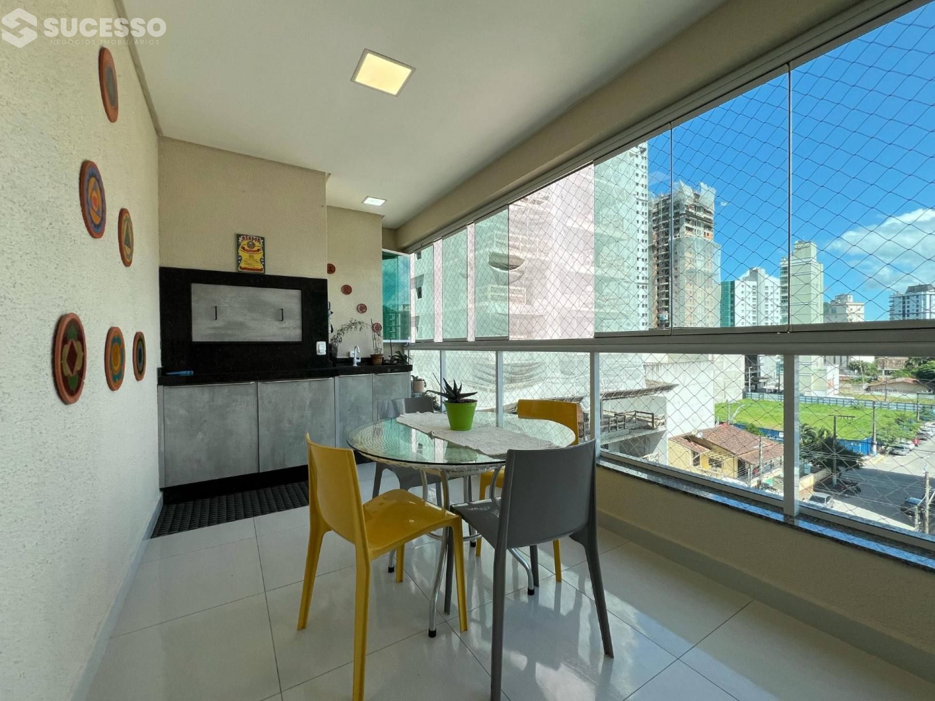 Residencial Exclusive Place - Apartamento Mobiliado no Centro de Itapema