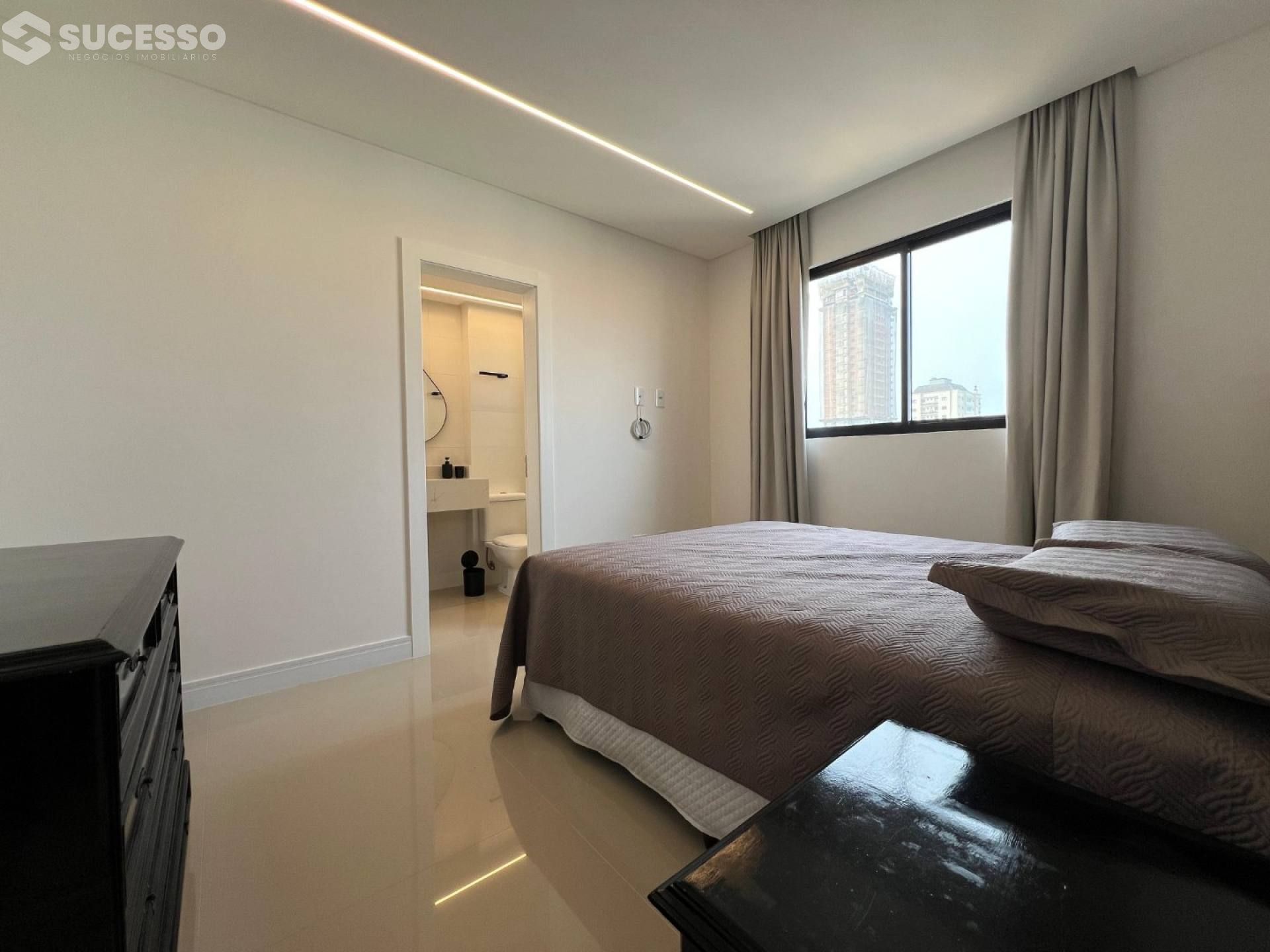 Zurich Residence - Meia Praia, Itapema/SC - Mobiliado