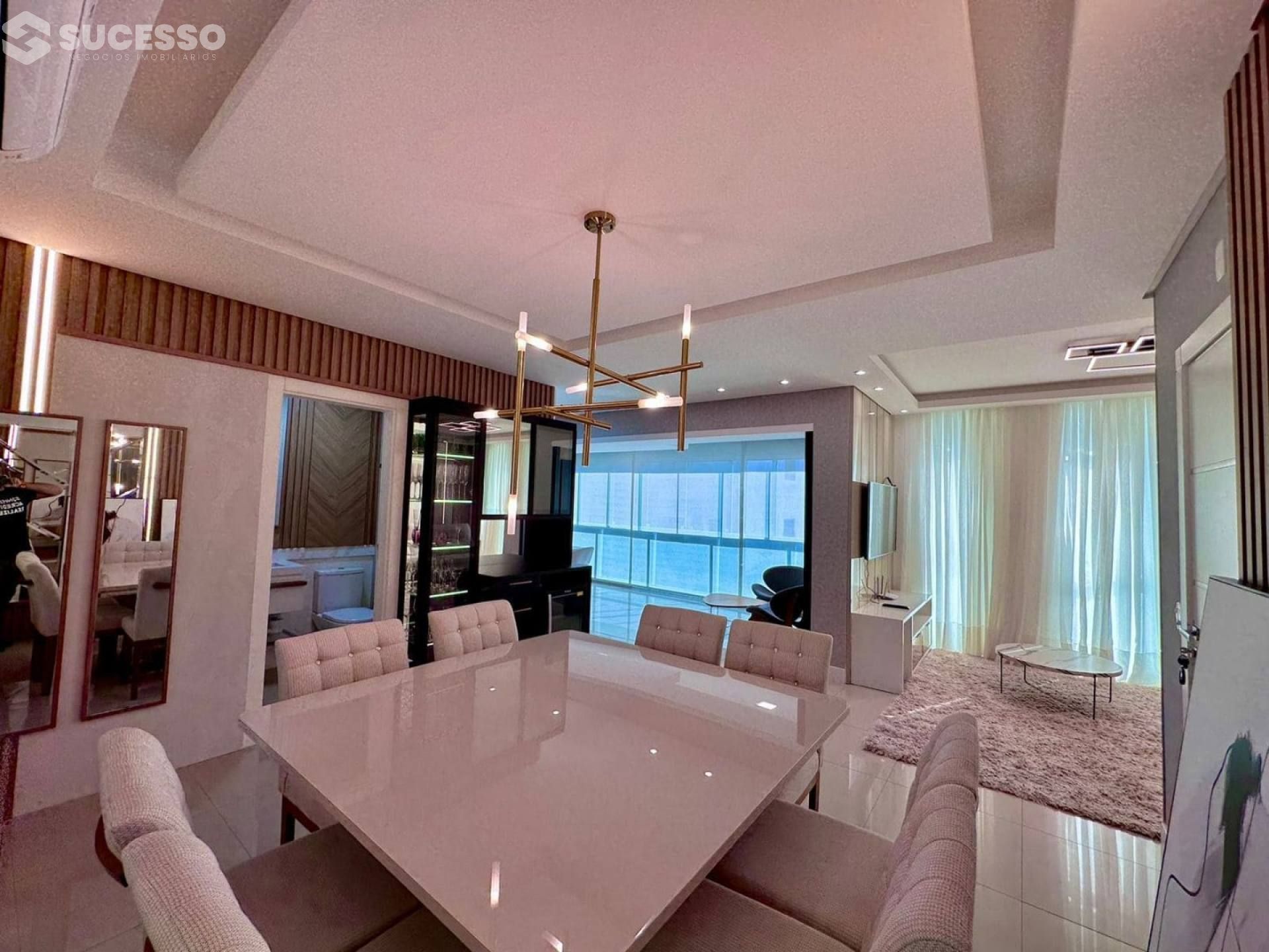 Apartamento 3 Suítes à Venda - Meia Praia, Itapema