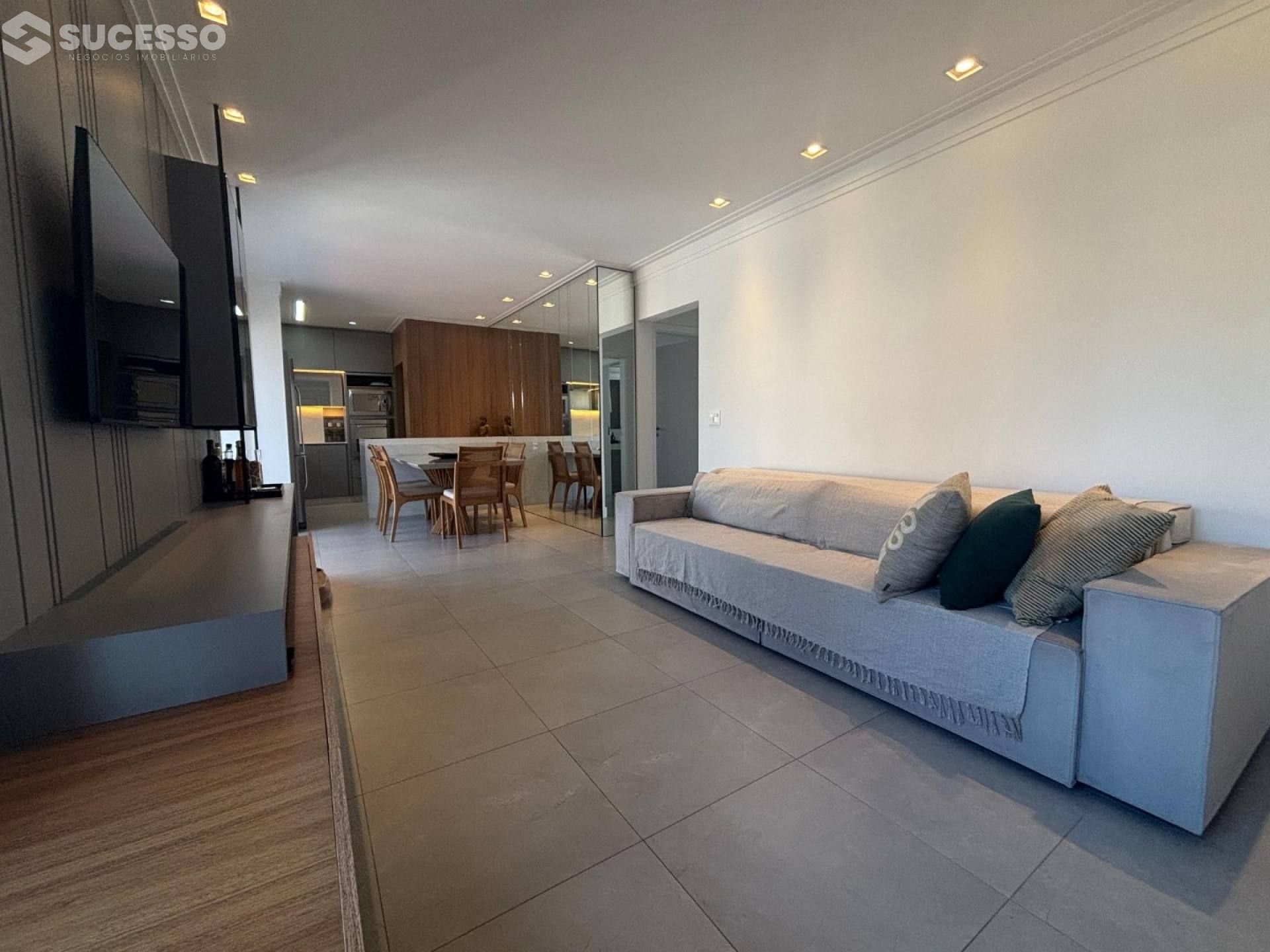 Apartamento Para Vender com 3 quartos 1 suítes no bairro Centro em Itapema