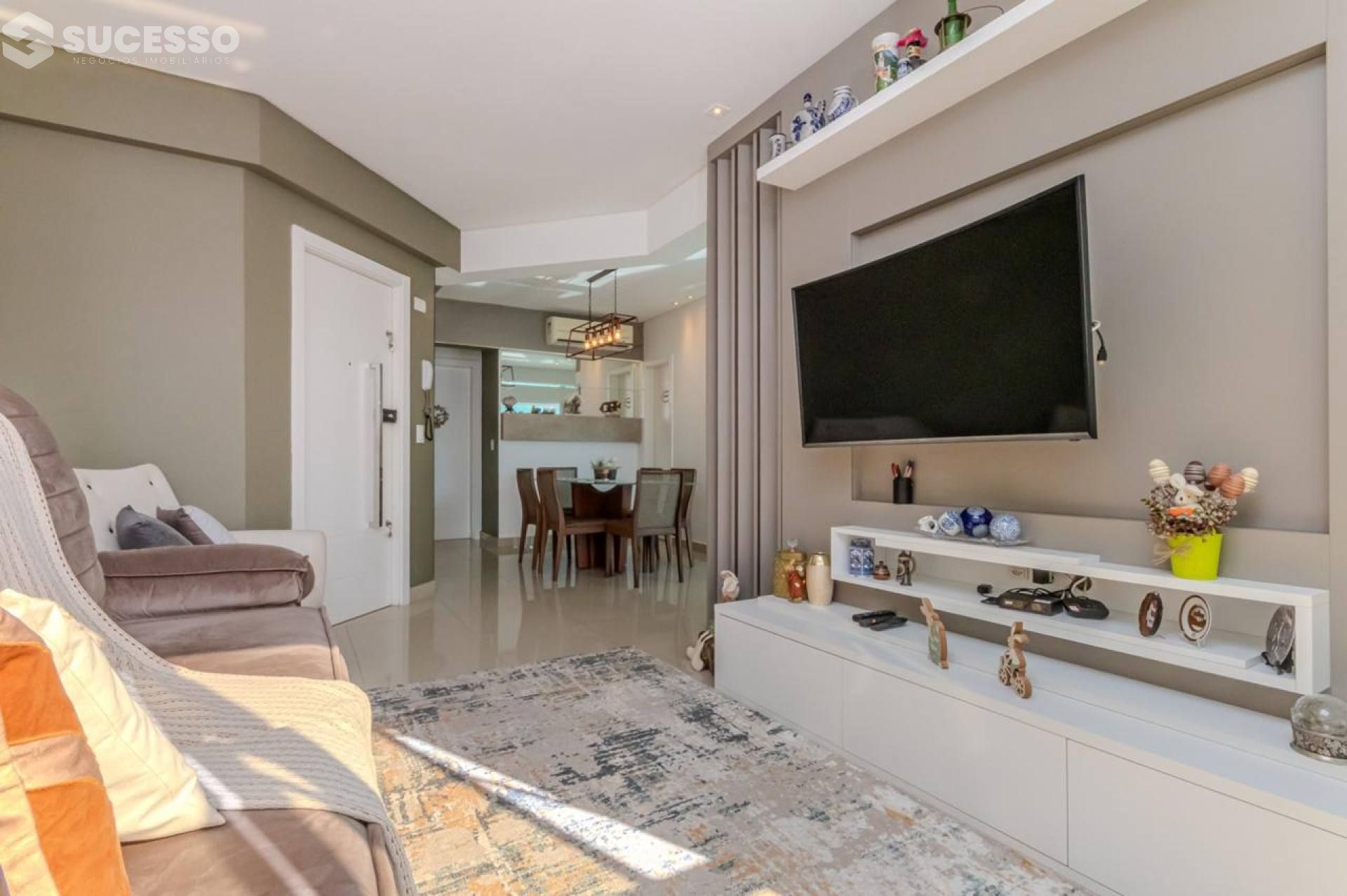 Apartamento Para Vender 3 suítes na Meia Praia em Itapema