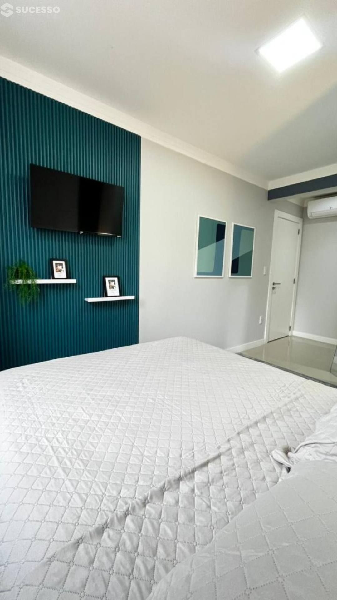 Apartamento À Venda  no bairro Morretes em Itapema