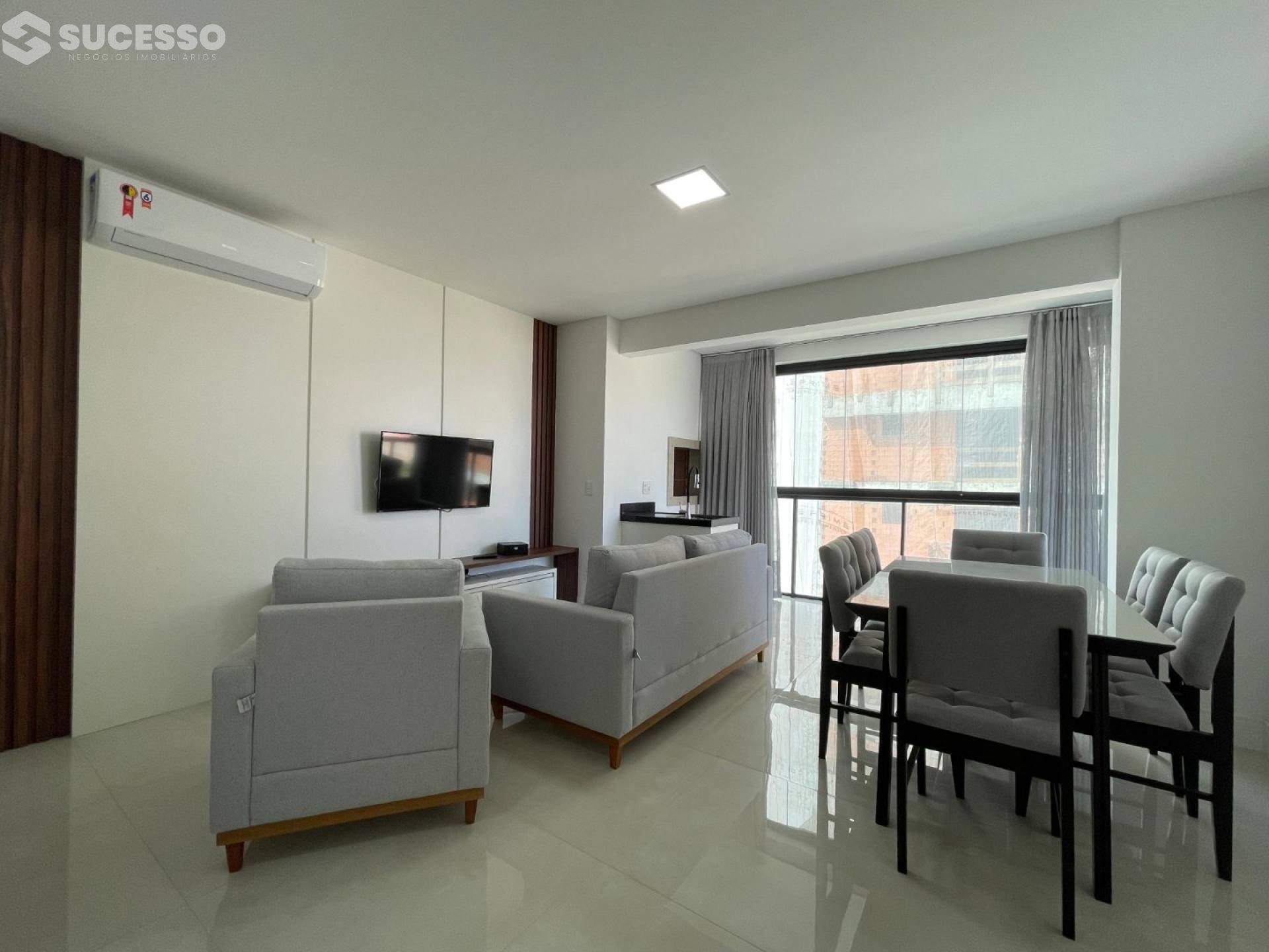 Apartamento Mobiliado com 3 suítes no Perequê em Porto Belo