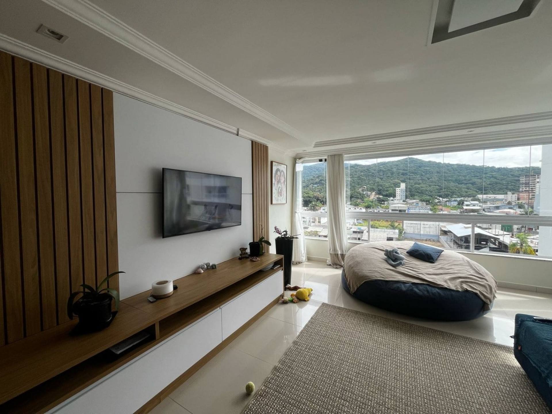 Apartamento Para Vender com 3 quartos no bairro Morretes em Itapema