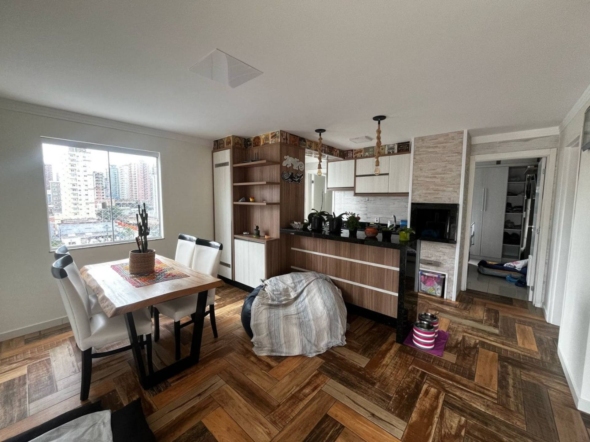 Apartamento Para Vender com 3 quartos no bairro Morretes em Itapema