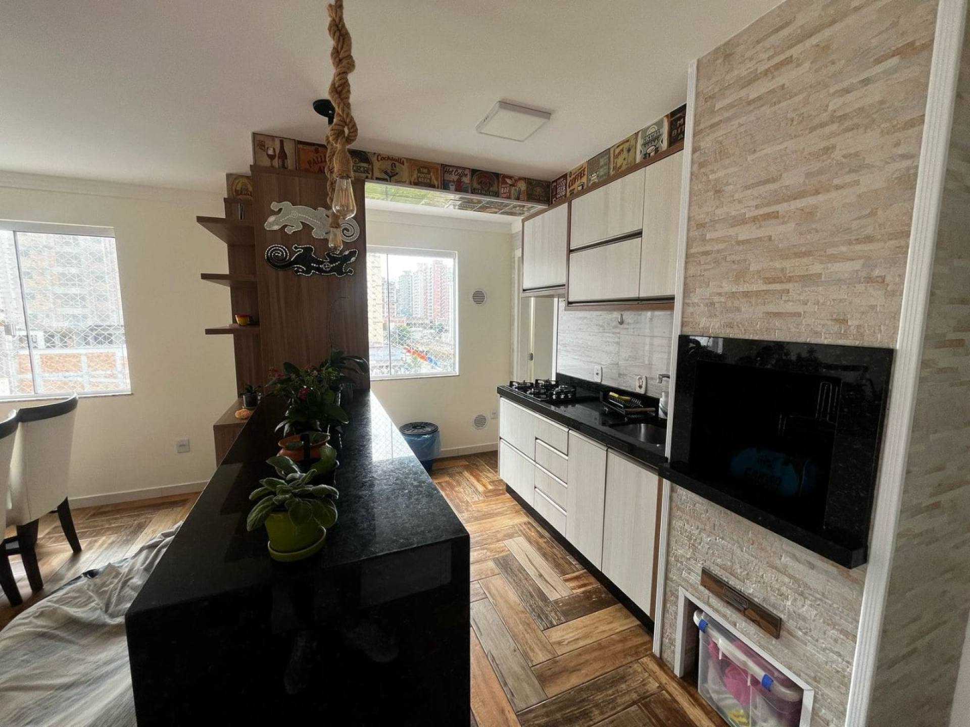 Apartamento Para Vender com 3 quartos no bairro Morretes em Itapema