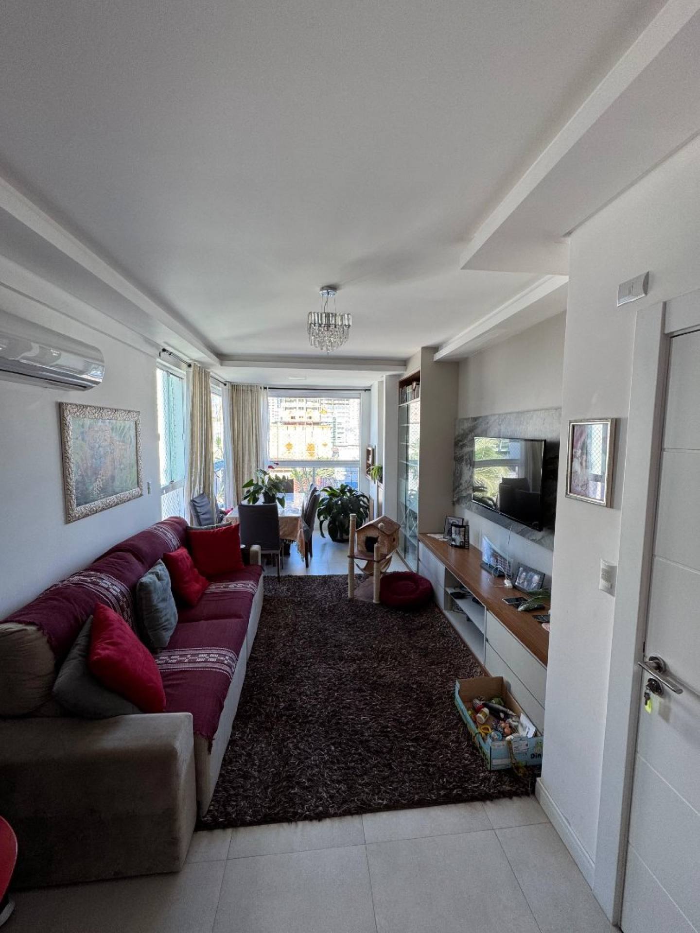 Apartamento Para Vender Mobiliado com 3 suítes no bairro Meia Praia em Itapema