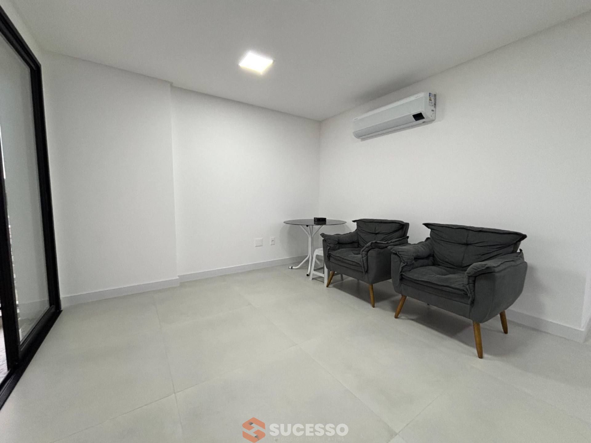 Apartamento Para Vender com 3 quartos no Perequê em Porto Belo