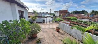 Casa de Condomínio Para Vender com 4 quartos 3 suítes no bairro SANTOS DUMONT em Maceió