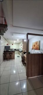 Casa de Condomínio Para Vender com 4 quartos 3 suítes no bairro SANTOS DUMONT em Maceió