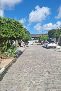 Casa de Condomínio Para Vender com 4 quartos 3 suítes no bairro SANTOS DUMONT em Maceió