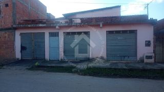 Galpão/ Casa/ Garagem
