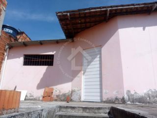 Galpão/ Casa/ Garagem