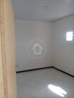 Galpão/ Casa/ Garagem