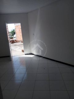 Galpão/ Casa/ Garagem