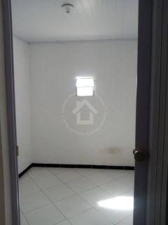 Galpão/ Casa/ Garagem