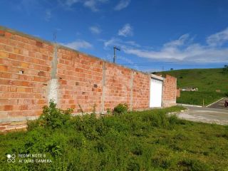 Lote murado em General Maynard