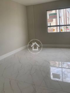 Apartamento à venda com 4 quartos no Condomínio Mansão Plaza Athenee