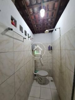 Casa com 14 Kitnets no Siqueira Campos