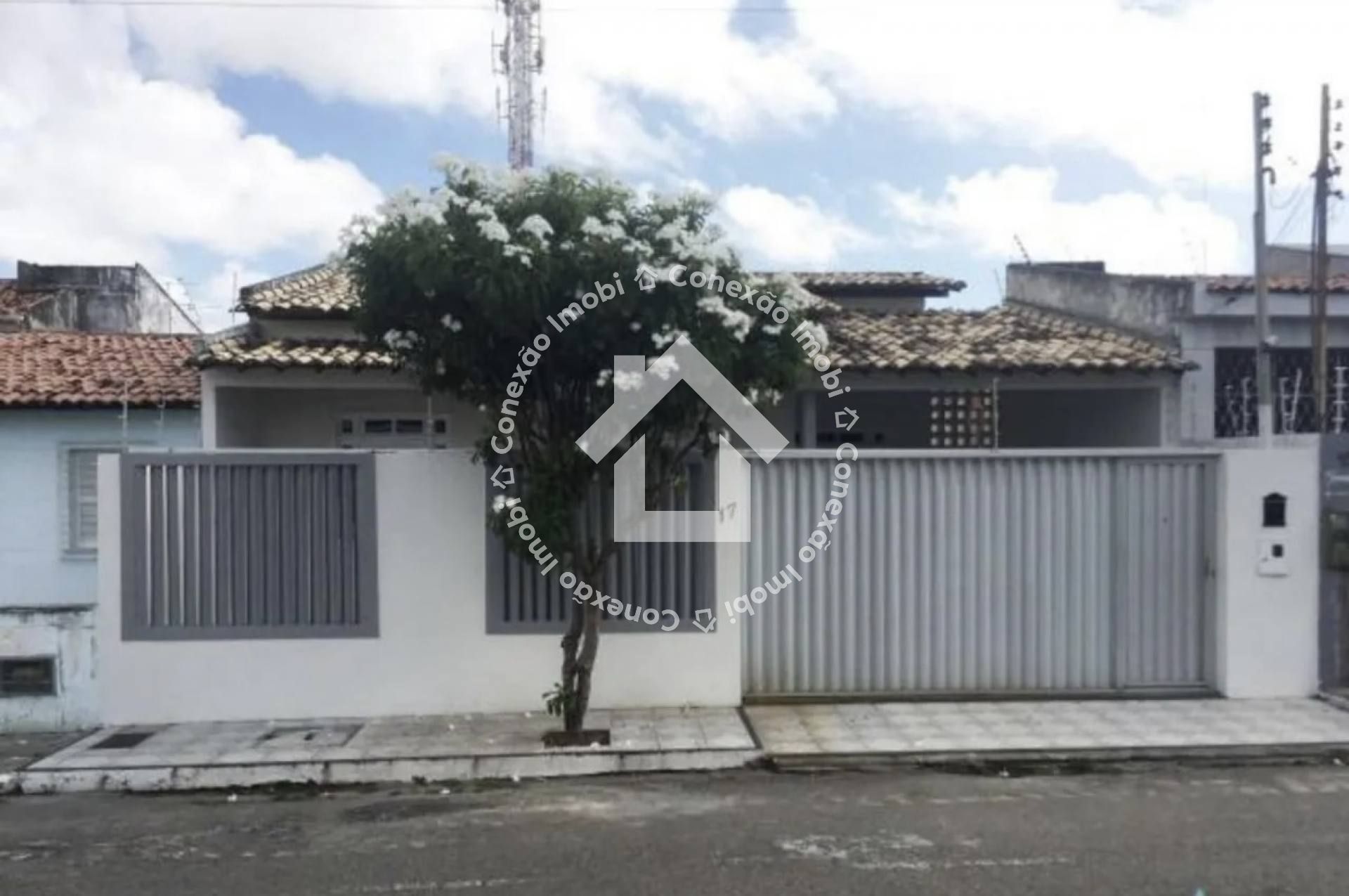 Casa no Medici/Luzia com 3 quartos