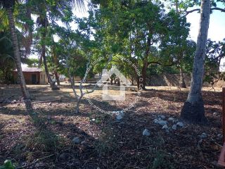 Terreno à venda na ORLA PÔR DO SOL medindo 46x98m²