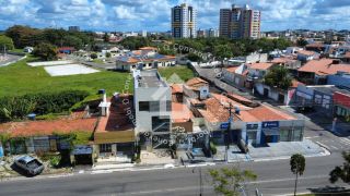 IMÓVEL COMERCIAL À VENDA EM AVENIDA MOVIMENTADA - 126 M² E 14 SALAS