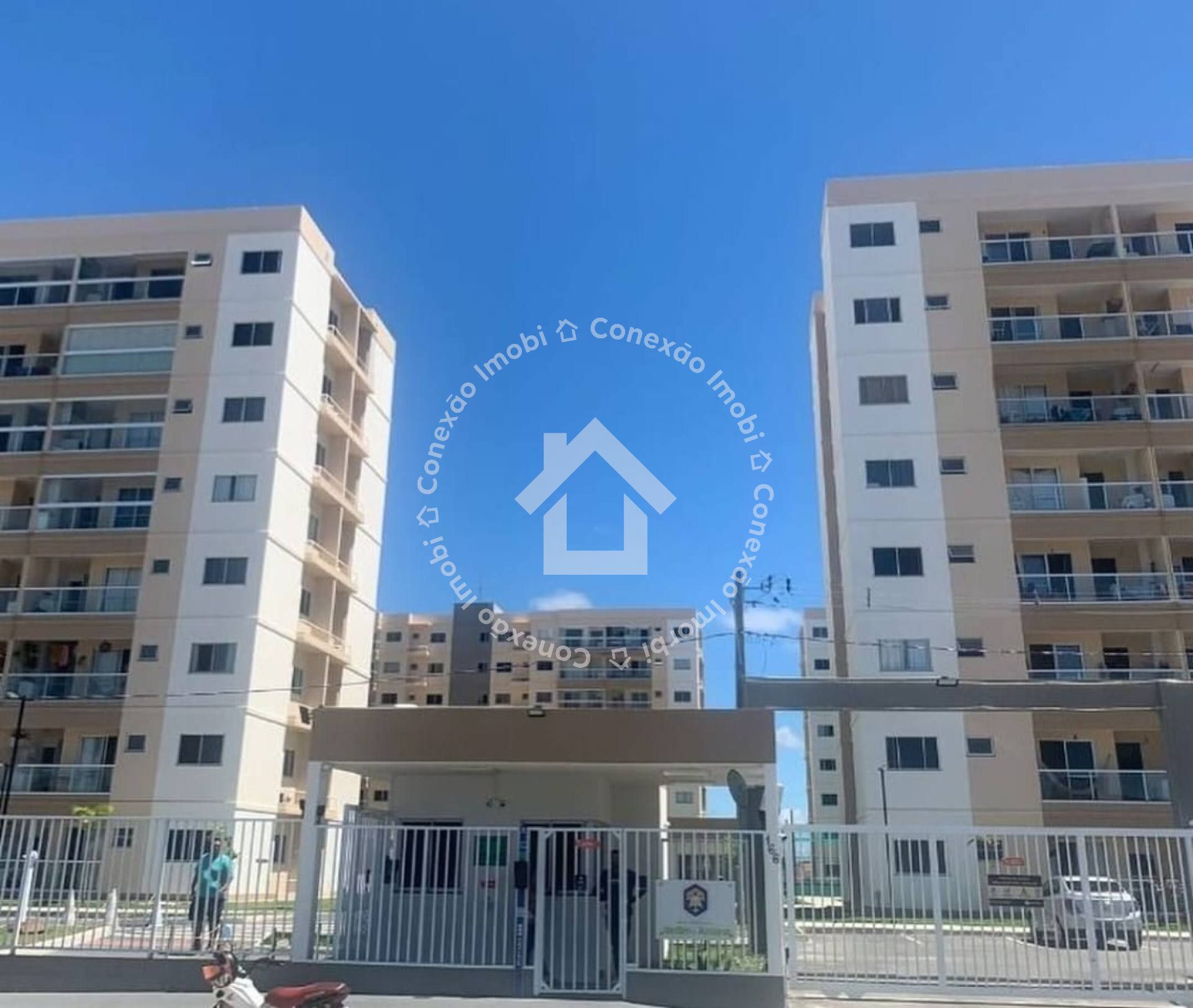 Apartamento à venda no CONDOMÍNIO JARDIM DE ARUANÃ - Bairro Aruana | 2 Quartos e Varanda Ampla